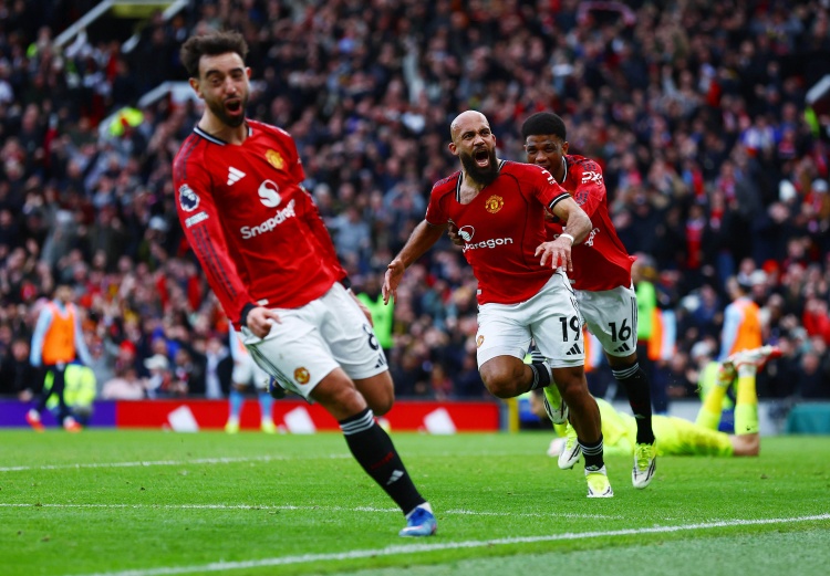 开云体育-本赛季英超中场评分排名：B费7.44分居首，赖斯、吉马良斯二三位